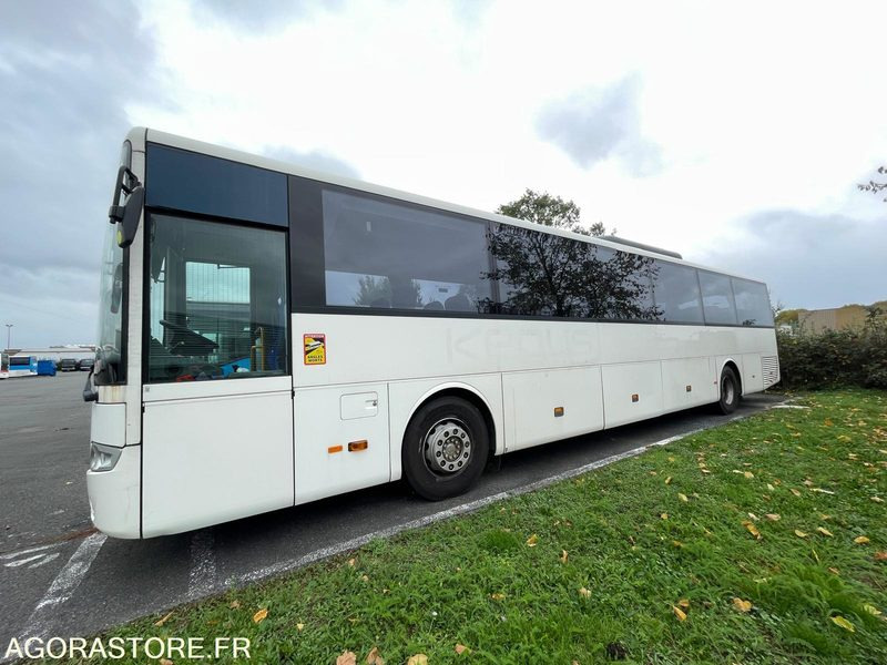 MERCEDES INTOURO N°095010 - Autobús escolar: foto 1 MERCEDES INTOURO N°095010 - Autobús escolar: foto 1