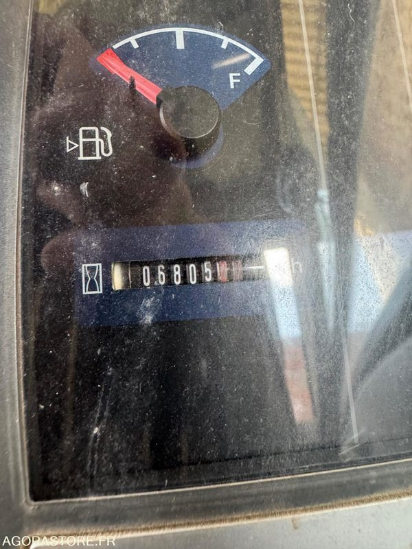 MINI-PELLE - VOLVO ECR 38 - 2007 - 6805 HEURES (3 GODETS FOURNIS) - Miniexcavadora: foto 5 MINI-PELLE - VOLVO ECR 38 - 2007 - 6805 HEURES (3 GODETS FOURNIS) - Miniexcavadora: foto 5