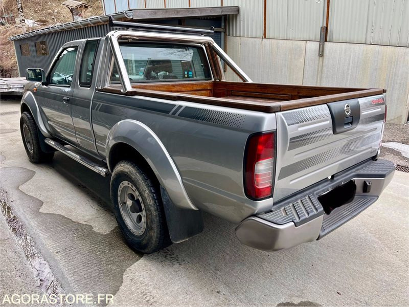 NISSAN NAVARA 4X4 83500 KMS 2003 - Coche: foto 2 NISSAN NAVARA 4X4 83500 KMS 2003 - Coche: foto 2