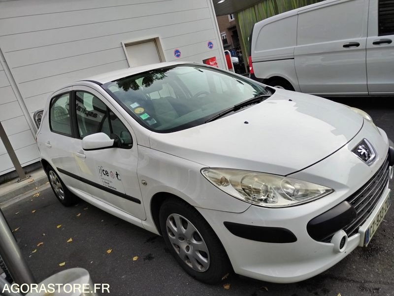 PEUGEOT 307 - 1.6 Diésel 190 285 KM - MONTREUIL (93) - Coche: foto 4 PEUGEOT 307 - 1.6 Diésel 190 285 KM - MONTREUIL (93) - Coche: foto 4
