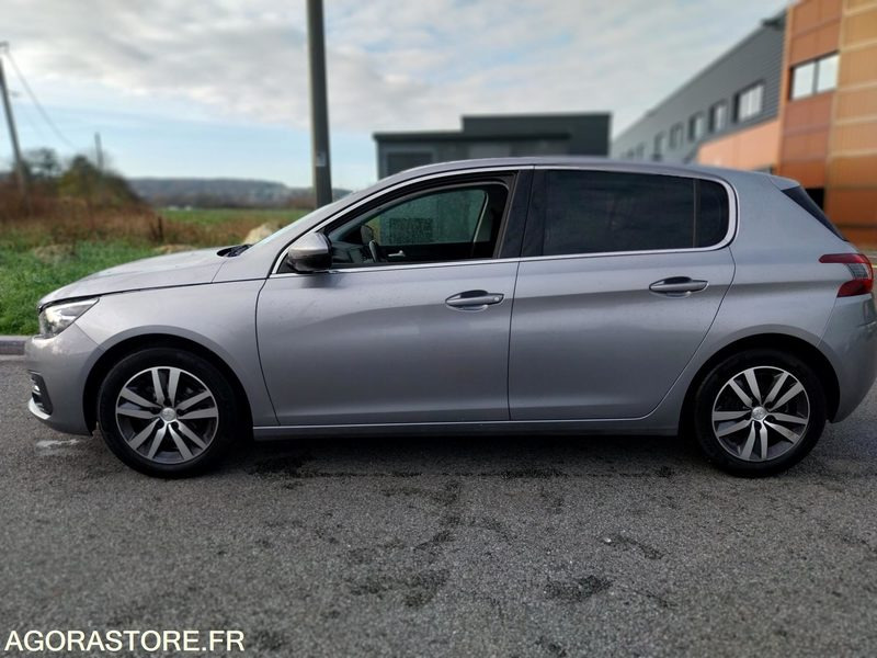 PEUGEOT 308 phase II - 110ch - 2019 - 88946km - ESSENCE - Coche: foto 5 PEUGEOT 308 phase II - 110ch - 2019 - 88946km - ESSENCE - Coche: foto 5