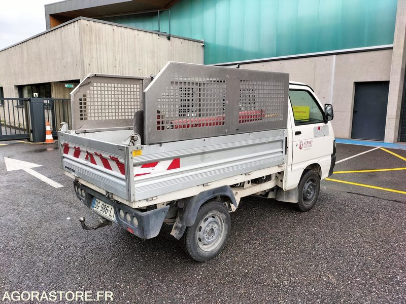 PIAGGIO PORTER - Furgoneta basculante: foto 3 PIAGGIO PORTER - Furgoneta basculante: foto 3