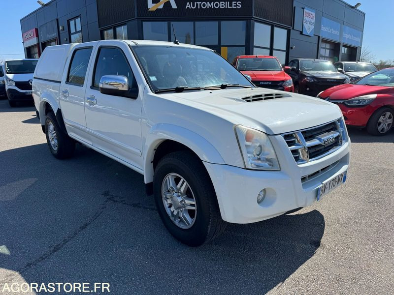 Pick-up ISUZU Dmax - 2011 - 147 383km - Pick-up: foto 1 Pick-up ISUZU Dmax - 2011 - 147 383km - Pick-up: foto 1