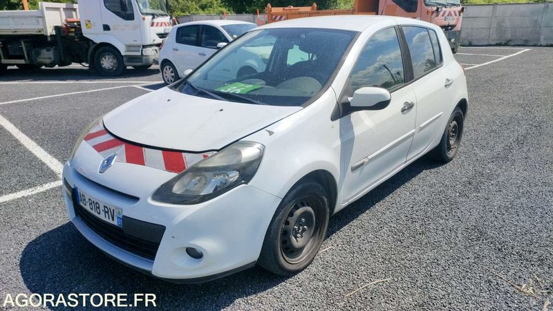 RENAULT CLIO - 2009 - 247721kms - Coche: foto 1 RENAULT CLIO - 2009 - 247721kms - Coche: foto 1