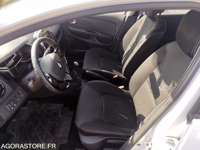 Coche RENAULT CLIO - 2014: foto 11