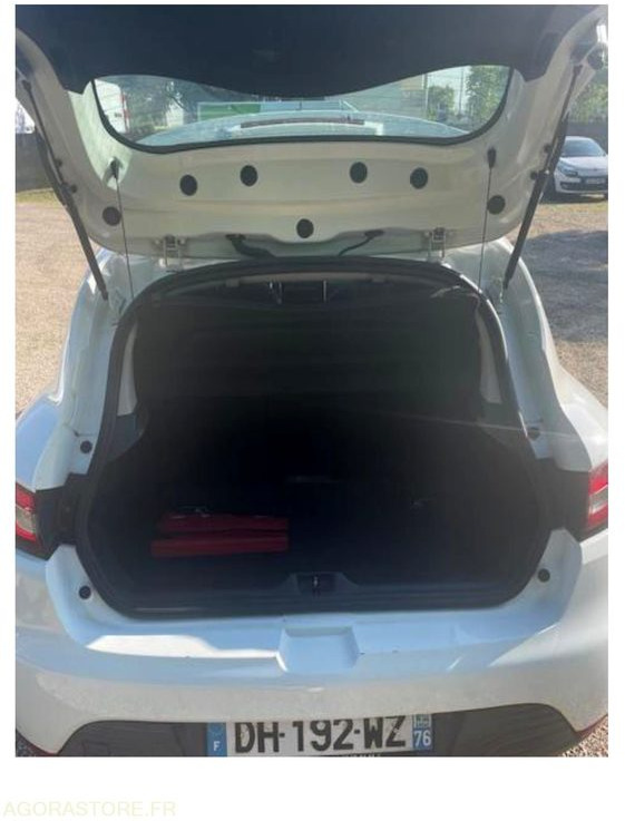 RENAULT CLIO 4 - Coche: foto 5 RENAULT CLIO 4 - Coche: foto 5