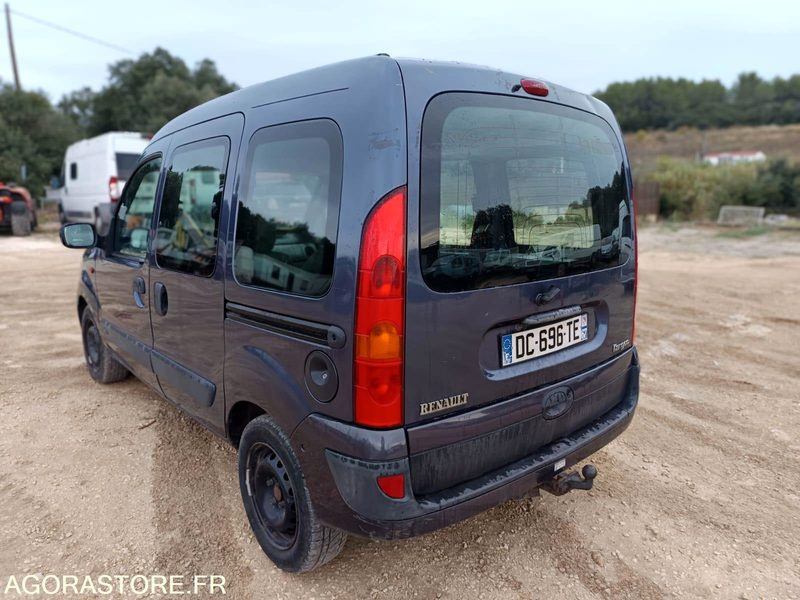RENAULT KANGOO 1.5 DCI - 2003 - 227000KMS - Coche: foto 5 RENAULT KANGOO 1.5 DCI - 2003 - 227000KMS - Coche: foto 5