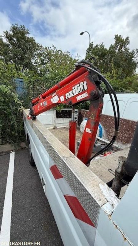 RENAULT MASTER PICKUP AVEC GRUE DE CHARGEMENT - Furgón: foto 3 RENAULT MASTER PICKUP AVEC GRUE DE CHARGEMENT - Furgón: foto 3