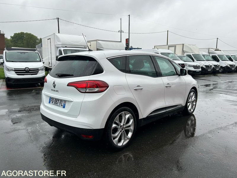 RENAULT SCENIC DCI 120 BUISNESS 154791KMS 06/2020 - Coche: foto 3 RENAULT SCENIC DCI 120 BUISNESS 154791KMS 06/2020 - Coche: foto 3