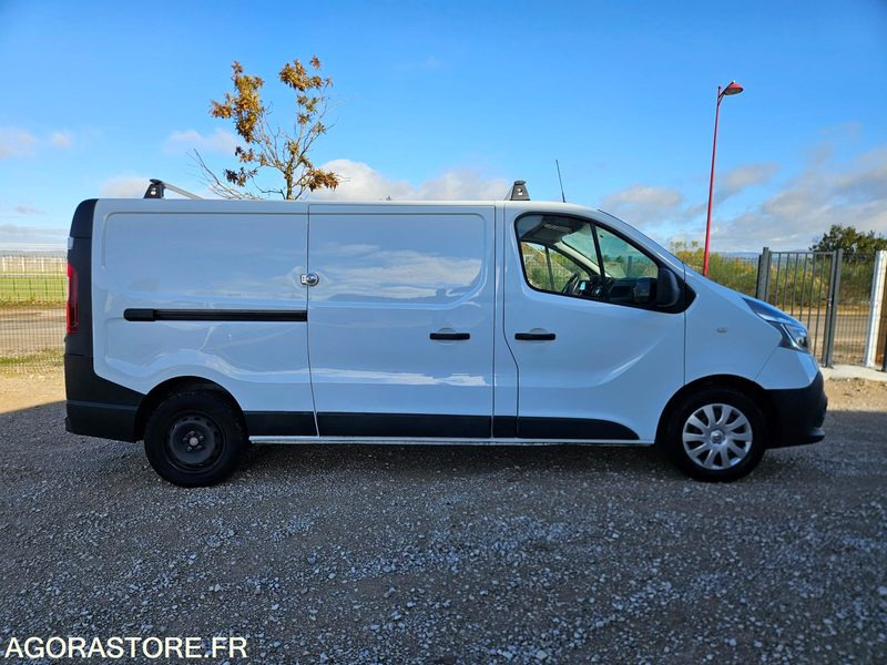 RENAULT TRAFIC 2.0 DCI 120 L2H1 - 2020 - 67800km - Furgón: foto 3 RENAULT TRAFIC 2.0 DCI 120 L2H1 - 2020 - 67800km - Furgón: foto 3