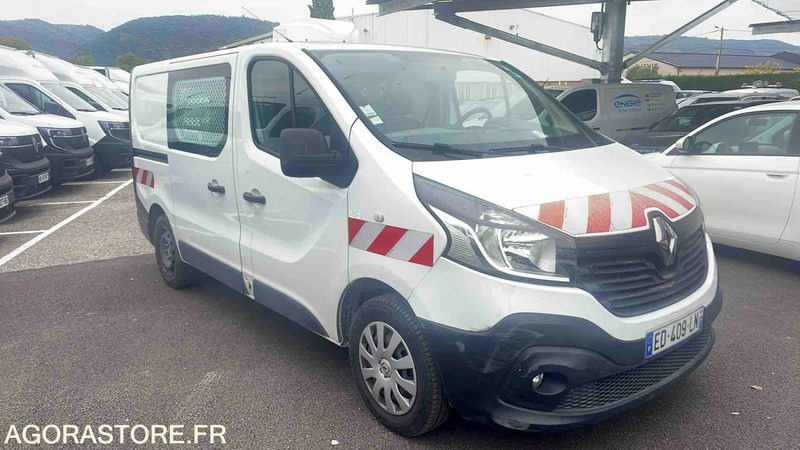 RENAULT TRAFIC - 2016 - 100335KM - ED409LN - Furgón: foto 2 RENAULT TRAFIC - 2016 - 100335KM - ED409LN - Furgón: foto 2