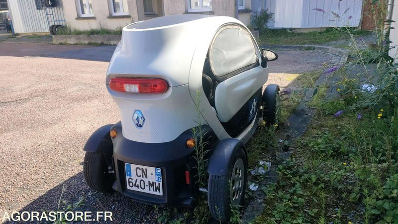 RENAULT TWIZY - 2012 - 6410 KM - Cuadrimoto: foto 2 RENAULT TWIZY - 2012 - 6410 KM - Cuadrimoto: foto 2