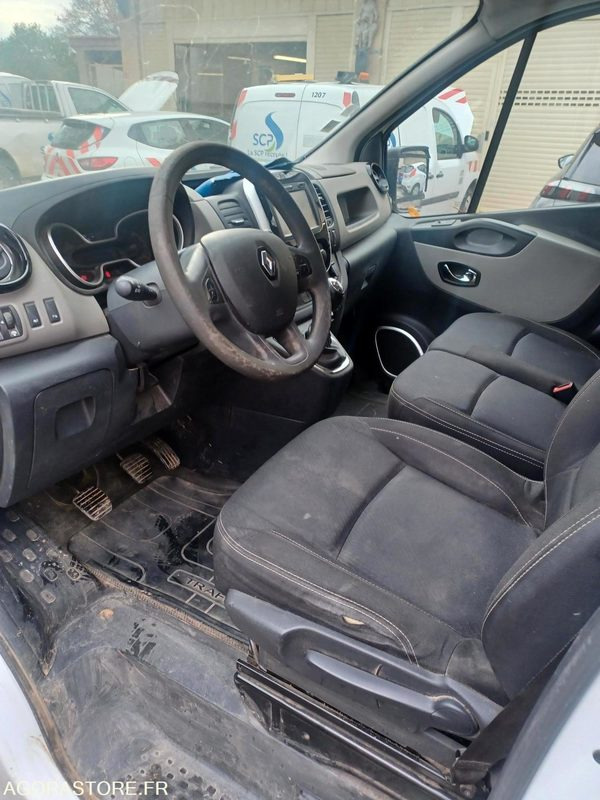 Renault Kangoo - 2014 - 175000kms - DK-315-EV - Furgoneta pequeña: foto 3 Renault Kangoo - 2014 - 175000kms - DK-315-EV - Furgoneta pequeña: foto 3