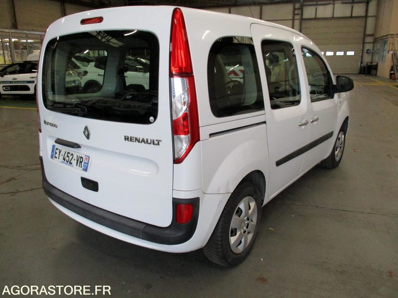Renault Kangoo 5 places - 2018 - 89960 kms - Coche: foto 3 Renault Kangoo 5 places - 2018 - 89960 kms - Coche: foto 3