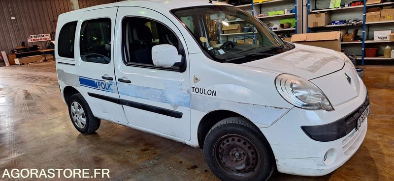 Renault Kangoo (Ancien véhicule de la Police Municipale) - Coche: foto 4 Renault Kangoo (Ancien véhicule de la Police Municipale) - Coche: foto 4