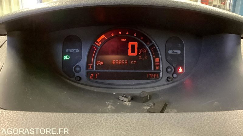 Renault Modus 1.6 16V LUXE PRIVILÈGE - Coche: foto 5 Renault Modus 1.6 16V LUXE PRIVILÈGE - Coche: foto 5
