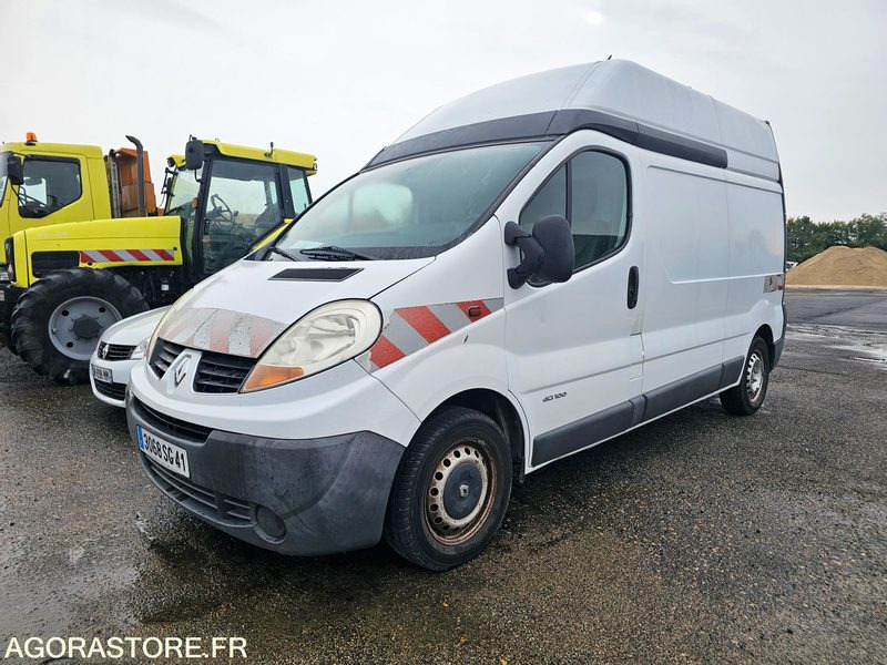 Renault trafic - 2006 - 248758KM - 3068SG41 - Furgón: foto 1 Renault trafic - 2006 - 248758KM - 3068SG41 - Furgón: foto 1