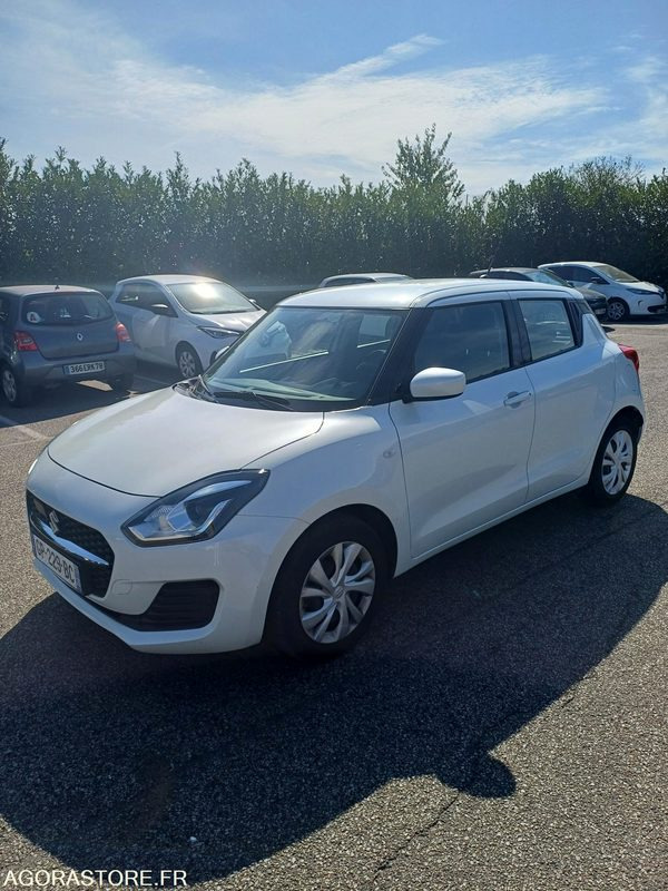 SUZUKI SWIFT 5 PLACES Essence HYBRYDE-2023 / 62 825 Kms - Coche: foto 3 SUZUKI SWIFT 5 PLACES Essence HYBRYDE-2023 / 62 825 Kms - Coche: foto 3