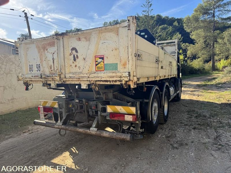 VOLVO 6x2 GRUE HIAB 244-E6 JIB 45X-3 - 2009 - 88 000km - Camión volquete: foto 5 VOLVO 6x2 GRUE HIAB 244-E6 JIB 45X-3 - 2009 - 88 000km - Camión volquete: foto 5