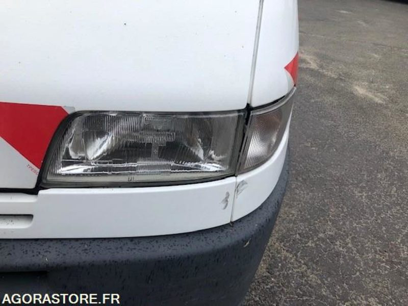 Furgoneta pequeña Véhicule PEUGEOT BOXER 2001 NON ROULANT EN L'ETAT: foto 10