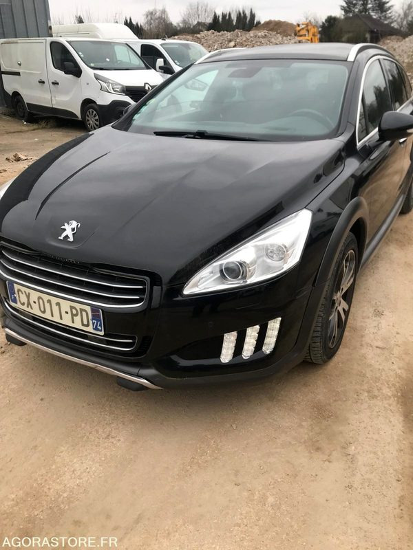 Peugeot 508 rxh 4 roue motrices 232000km - Coche familiar: foto 1 Peugeot 508 rxh 4 roue motrices 232000km - Coche familiar: foto 1