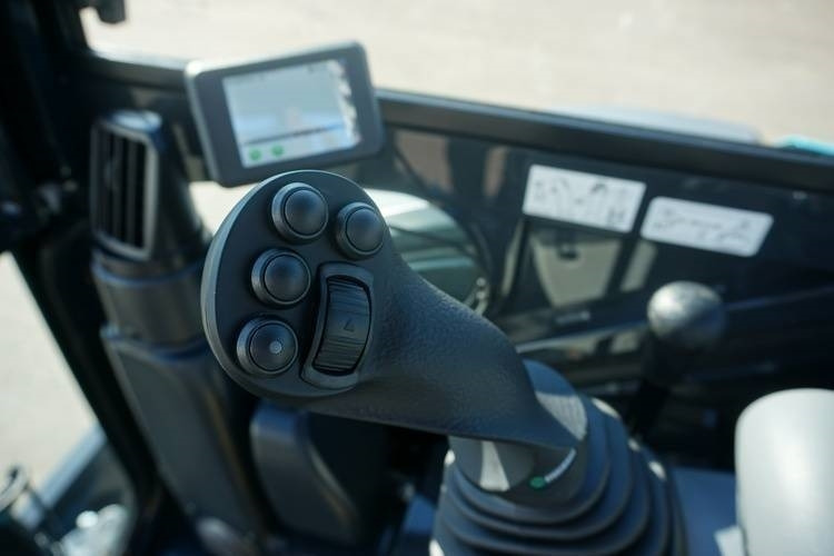 Airman AX 26 U-6 - Miniexcavadora: foto 5 Airman AX 26 U-6 - Miniexcavadora: foto 5