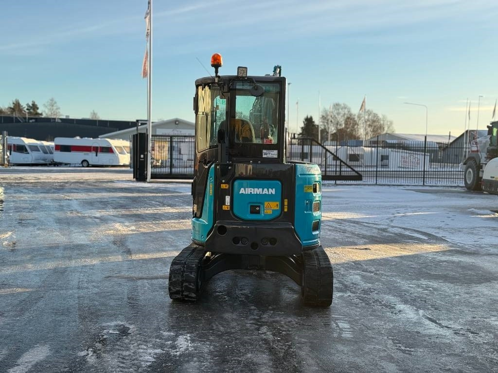 Airman AX 38 U-6 - Miniexcavadora: foto 5 Airman AX 38 U-6 - Miniexcavadora: foto 5