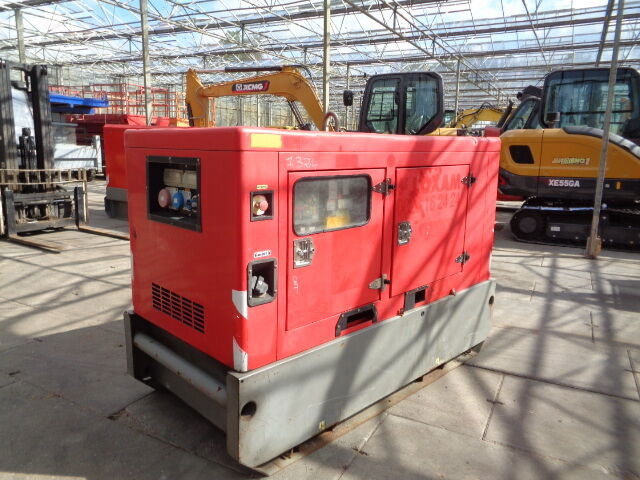 Diversen 30 KVA Genelec 30 KVA - Generador industriale: foto 5 Diversen 30 KVA Genelec 30 KVA - Generador industriale: foto 5