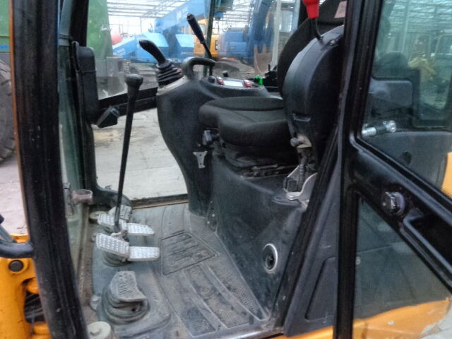 JCB 8018 - Miniexcavadora: foto 2 JCB 8018 - Miniexcavadora: foto 2