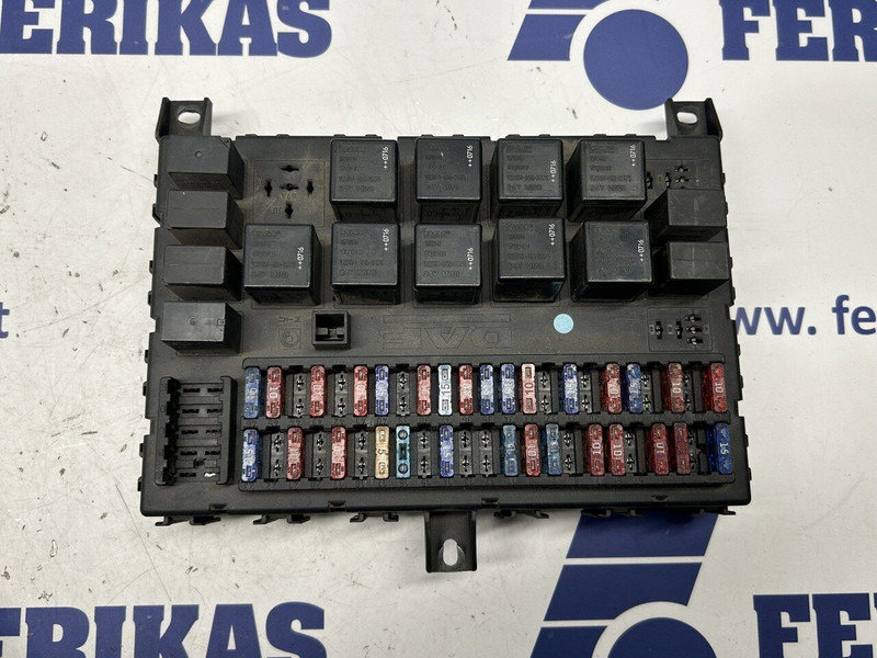 DAF fuse relay protection box - Sistema eléctrico para Camión: foto 1 DAF fuse relay protection box - Sistema eléctrico para Camión: foto 1