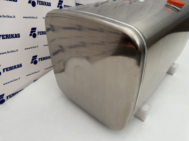 MAN - Depósito de combustible para Camión: foto 3 MAN - Depósito de combustible para Camión: foto 3