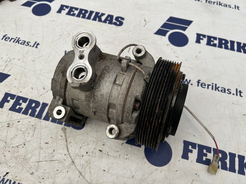 Mercedes-Benz A/C compressor - Compresor de aire acondicionado para Camión: foto 2 Mercedes-Benz A/C compressor - Compresor de aire acondicionado para Camión: foto 2