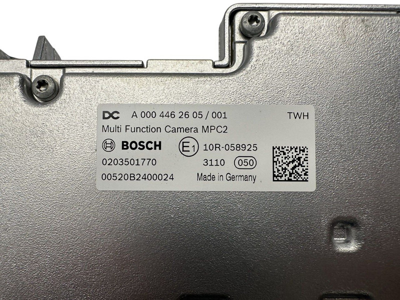 Mercedes-Benz NEW Multi Function Camera MPC2, front assist camera - Sensor para Camión: foto 4 Mercedes-Benz NEW Multi Function Camera MPC2, front assist camera - Sensor para Camión: foto 4