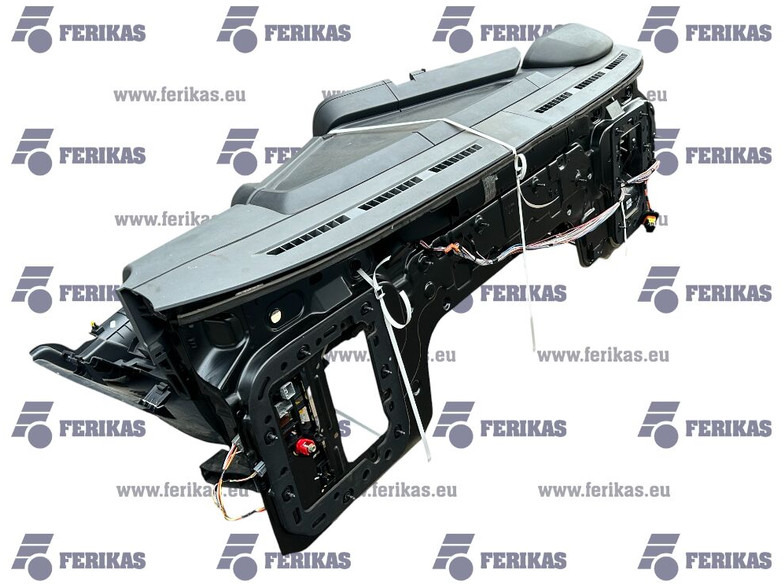 Renault T - Cabina e interior para Camión: foto 4 Renault T - Cabina e interior para Camión: foto 4