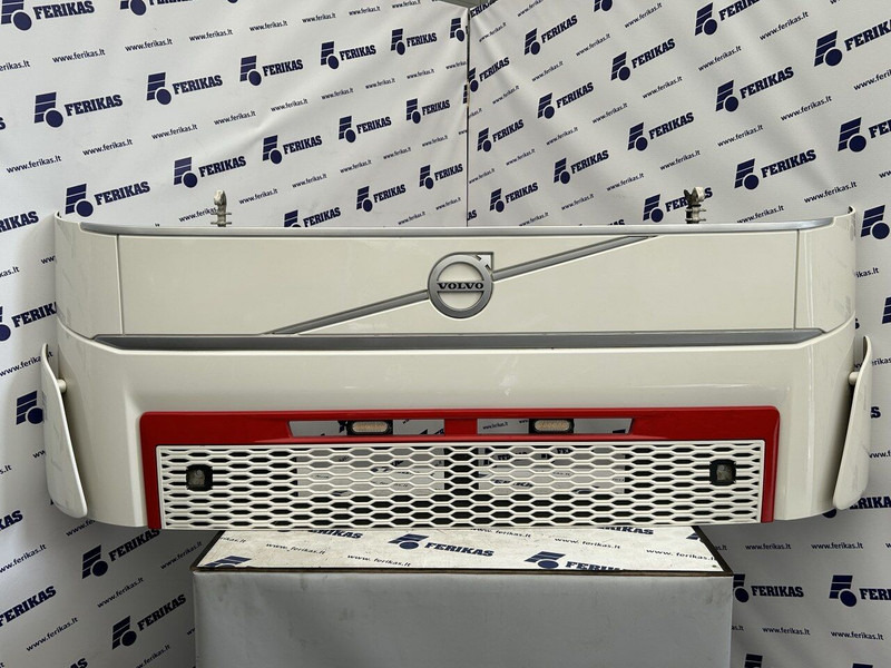 Volvo front panel - Capota para Camión: foto 1 Volvo front panel - Capota para Camión: foto 1