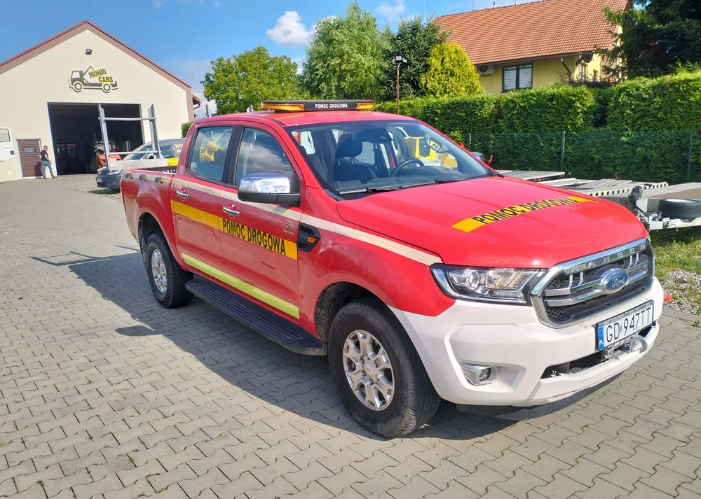 Ford Ranger 4x4 holownik pomoc drogowa - Grua de remolque autos: foto 3 Ford Ranger 4x4 holownik pomoc drogowa - Grua de remolque autos: foto 3