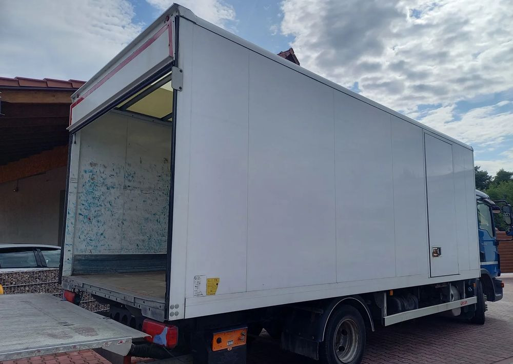 Inny ZABUDOWA KONTENER - Camión caja cerrada: foto 3 Inny ZABUDOWA KONTENER - Camión caja cerrada: foto 3