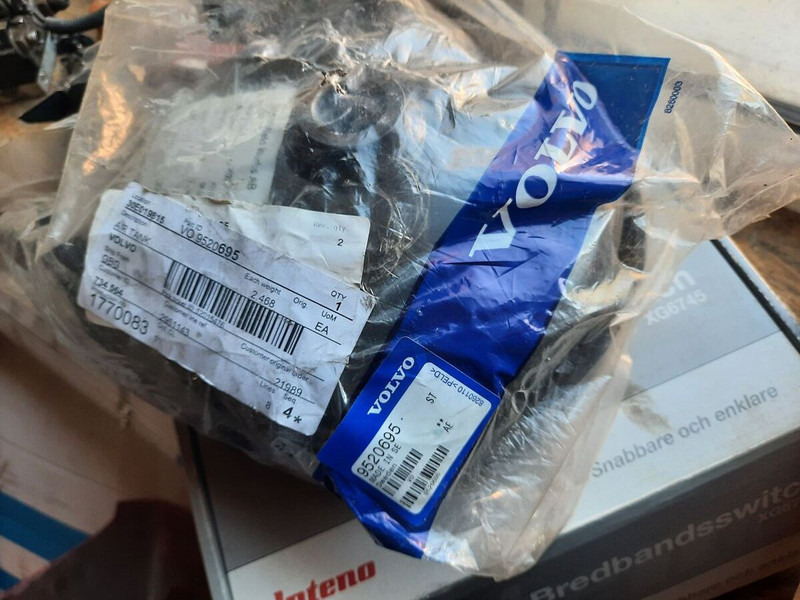 Volvo 9520695 - Hidráulica: foto 3 Volvo 9520695 - Hidráulica: foto 3