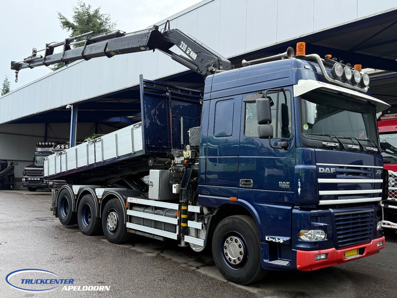 DAF XF 95.430 HIAB 330-5, 8x2 - Camión portacontenedore/ Intercambiable, Camión grúa: foto 1 DAF XF 95.430 HIAB 330-5, 8x2 - Camión portacontenedore/ Intercambiable, Camión grúa: foto 1