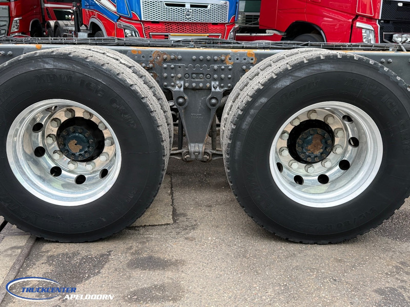 Volvo FH 750 6x4, Steel - Air, Globetrotter XL - Camión chasis: foto 5 Volvo FH 750 6x4, Steel - Air, Globetrotter XL - Camión chasis: foto 5