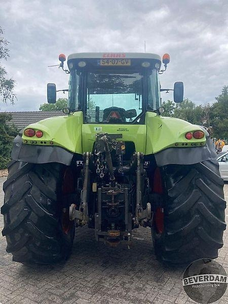 Claas Axion 820 - Tractor: foto 4 Claas Axion 820 - Tractor: foto 4