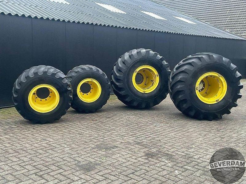 Tianli Terra Flotation 66X43.00R25 48X25.00R20 John Deer - Neumático para Maquinaria agrícola: foto 1 Tianli Terra Flotation 66X43.00R25 48X25.00R20 John Deer - Neumático para Maquinaria agrícola: foto 1