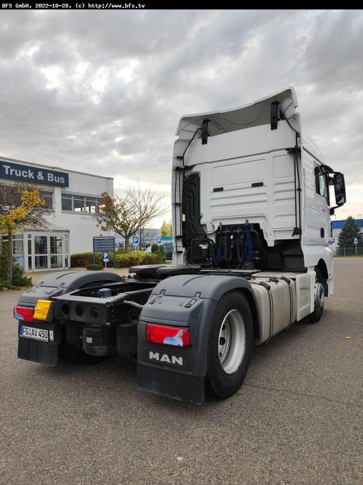 MAN TGX 18.470 4x2 BLS Sattelzugamschine Standard - Cabeza tractora: foto 2 MAN TGX 18.470 4x2 BLS Sattelzugamschine Standard - Cabeza tractora: foto 2