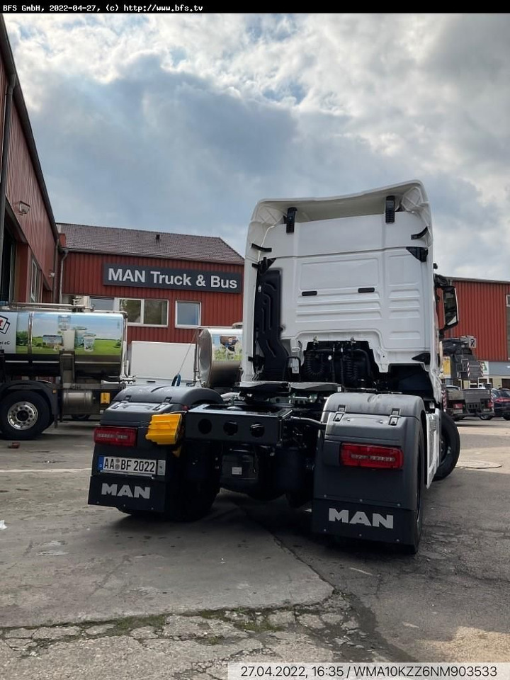 MAN TGX (TG3) 18.510 4x2 LL SA 2 Kreis Kipphydraulik - Cabeza tractora: foto 3 MAN TGX (TG3) 18.510 4x2 LL SA 2 Kreis Kipphydraulik - Cabeza tractora: foto 3