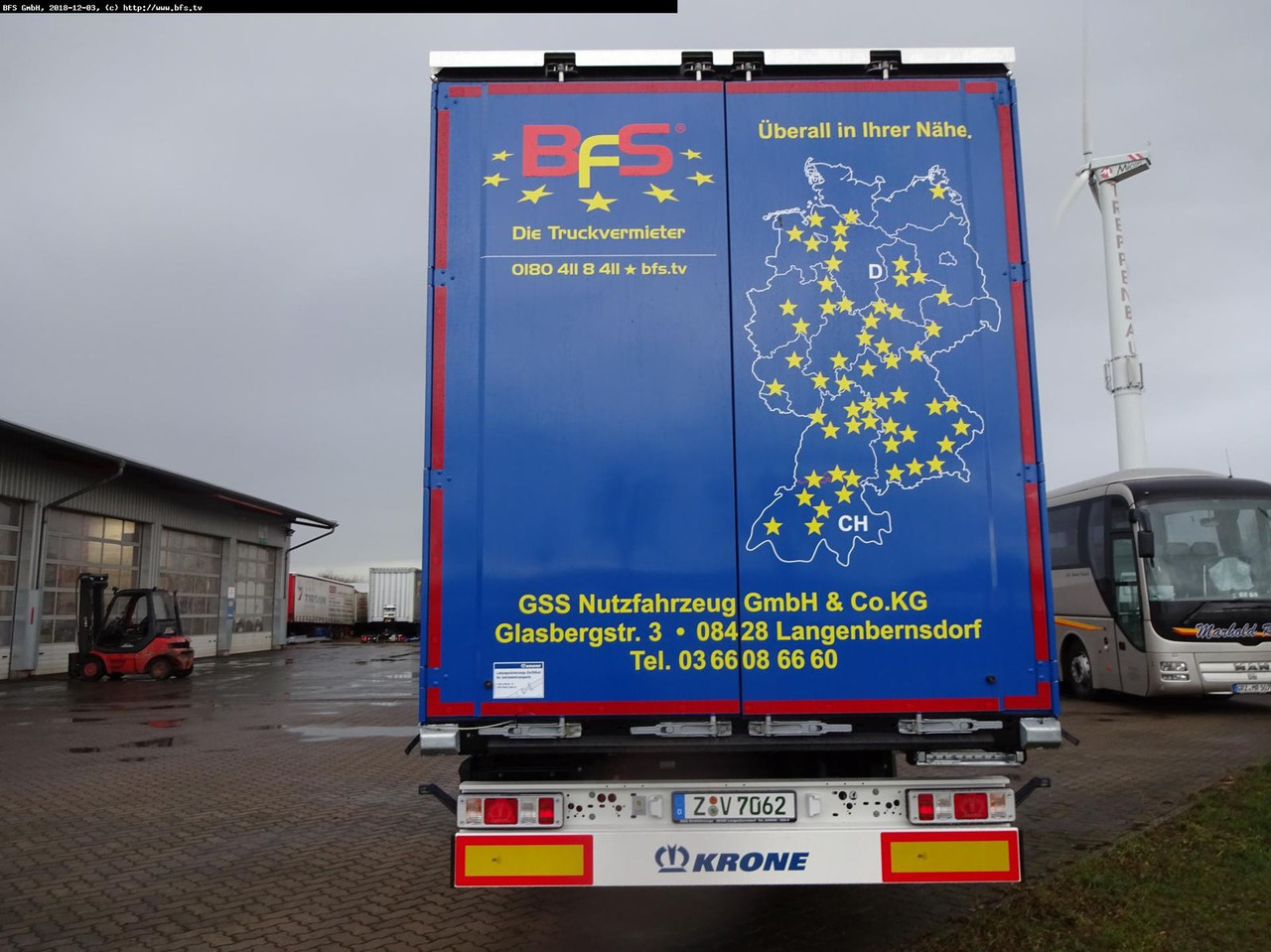 Krone Sattelauflieger SDP 27 eLB4-CS Krone, Schiebever - Semirremolque lona: foto 2 Krone Sattelauflieger SDP 27 eLB4-CS Krone, Schiebever - Semirremolque lona: foto 2