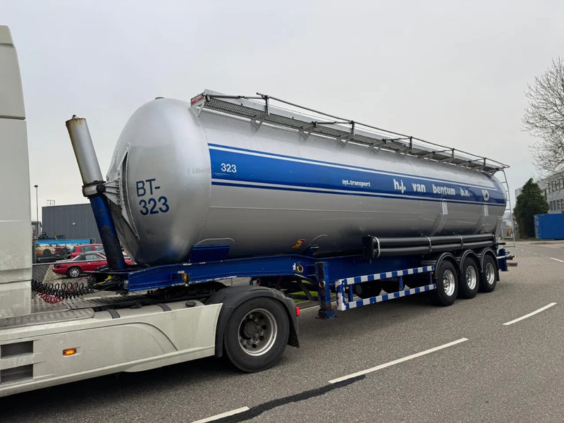 Atcomex 10 UNITS - 3 AXLE KIPPER BULK 1 COMP. 60.000 L BKS 3927C/C1-60 - Semirremolque cisterna: foto 1 Atcomex 10 UNITS - 3 AXLE KIPPER BULK 1 COMP. 60.000 L BKS 3927C/C1-60 - Semirremolque cisterna: foto 1