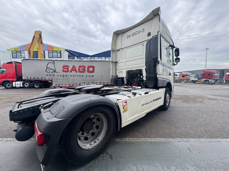 DAF XF 460 4X2 EURO 6 MX ENGINE BRAKE SKIRTS AIRCO - Cabeza tractora: foto 4 DAF XF 460 4X2 EURO 6 MX ENGINE BRAKE SKIRTS AIRCO - Cabeza tractora: foto 4