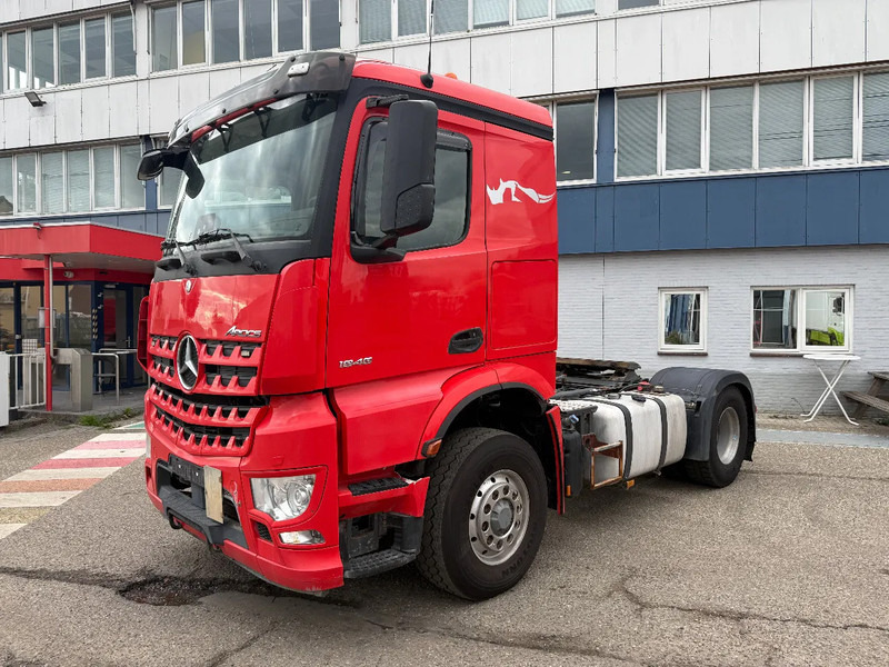 Mercedes-Benz Arocs 4X4 HYDRO DRIVE AN TIPPER HYDRAULIC - Cabeza tractora: foto 1 Mercedes-Benz Arocs 4X4 HYDRO DRIVE AN TIPPER HYDRAULIC - Cabeza tractora: foto 1