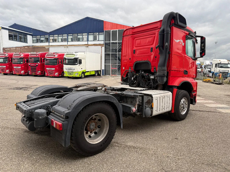 Mercedes-Benz Arocs 4X4 HYDRO DRIVE AN TIPPER HYDRAULIC - Cabeza tractora: foto 5 Mercedes-Benz Arocs 4X4 HYDRO DRIVE AN TIPPER HYDRAULIC - Cabeza tractora: foto 5