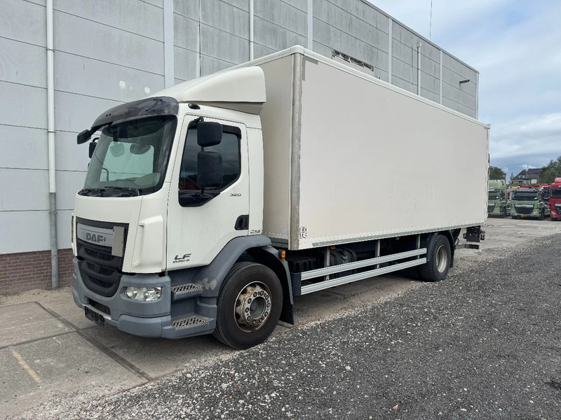 DAF LF 320 4X2 EURO 6 DHOLLANDIA LIFT BOX - Camión caja cerrada: foto 1 DAF LF 320 4X2 EURO 6 DHOLLANDIA LIFT BOX - Camión caja cerrada: foto 1